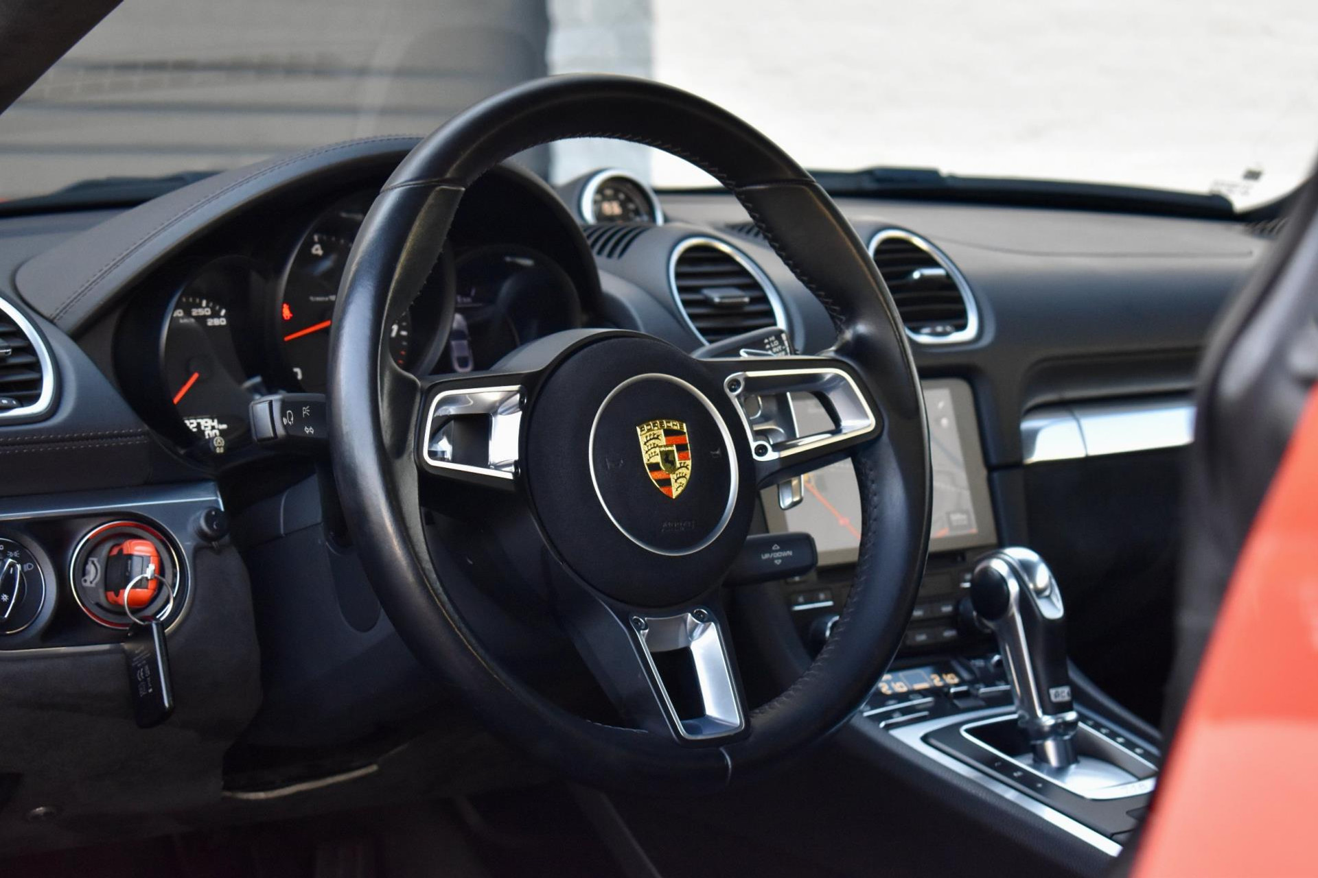 46495291-6.jpg